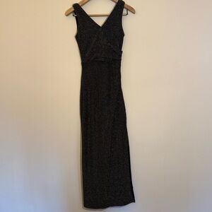 Black with Gold Shimmer Formal Elegant Maxi Dress Size 4 Slit Evening Prom